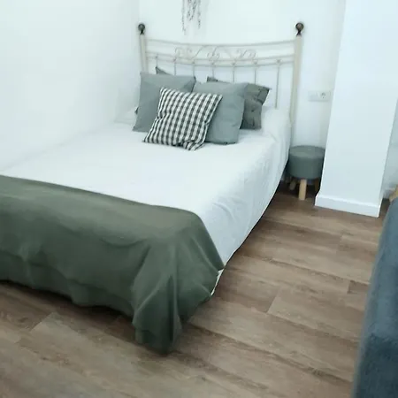 District Key - Valencia, Plaza Del Cedro Apartament