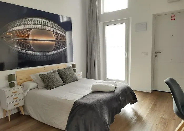 District Key - Valencia, Plaza Del Cedro Walencja