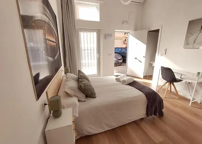 District Key - Valencia, Plaza Del Cedro Walencja